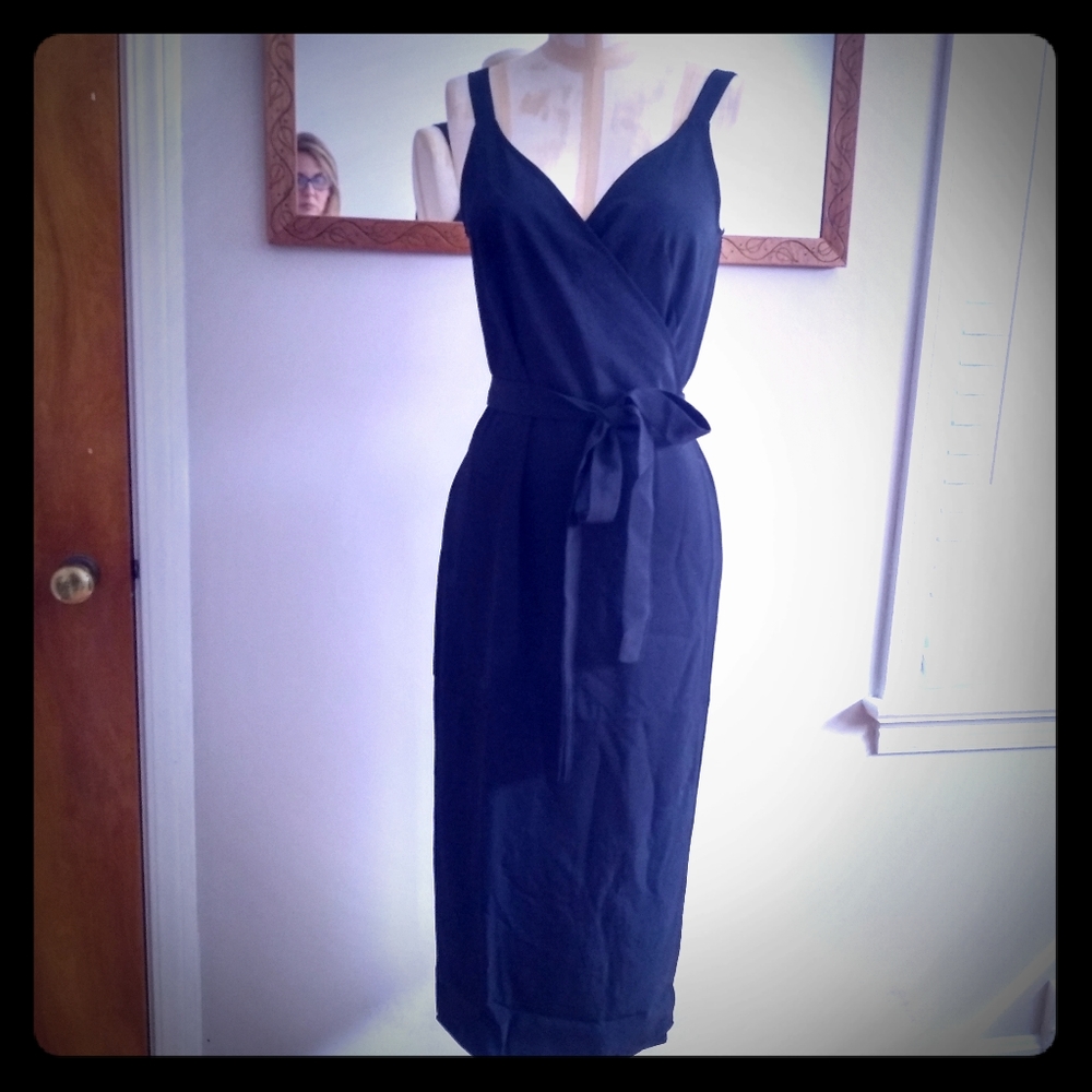 Everlane wrap dress